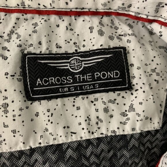 Across the Pond Button Up Long Sleeve Shirt S Black Chevron Stripe Chest Pocket - Picture 6 of 6